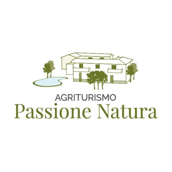 Agricampeggio - Solo Piazzole Vuote - Agriturismo Passione Natura 维耶斯泰 外观 照片